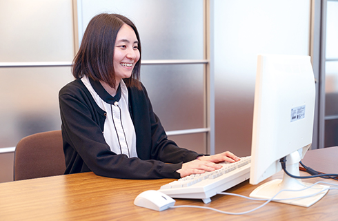 事務センターの様子